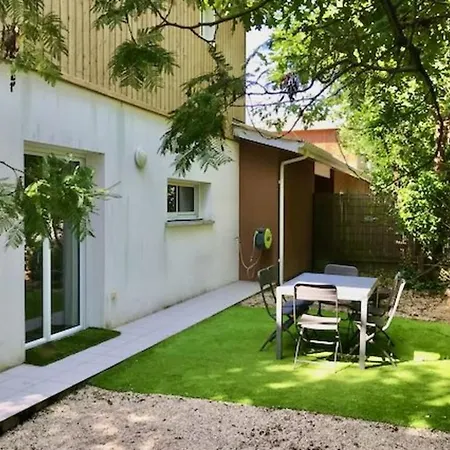 Holiday home Spacious Vacation With Garden And Spa Andernos-les-Bains