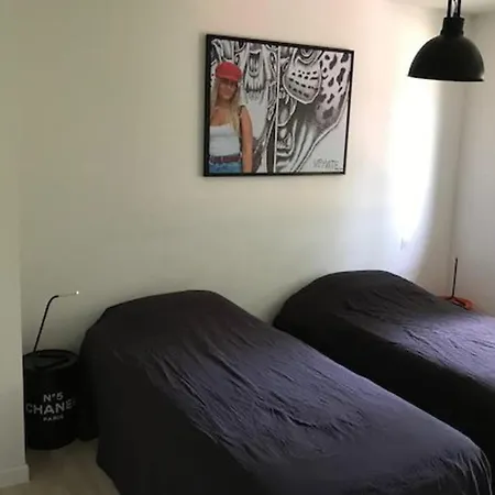Holiday home Spacious Vacation With Garden And Spa